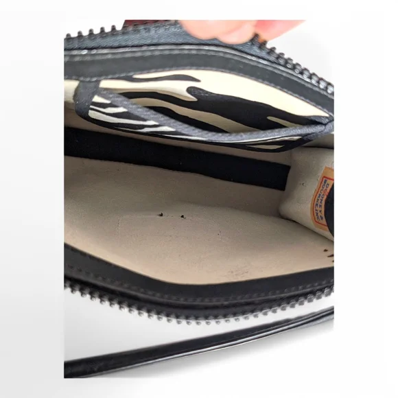 Black and Cream Zebra Print Crossbody Bag - Picture 11 of 13